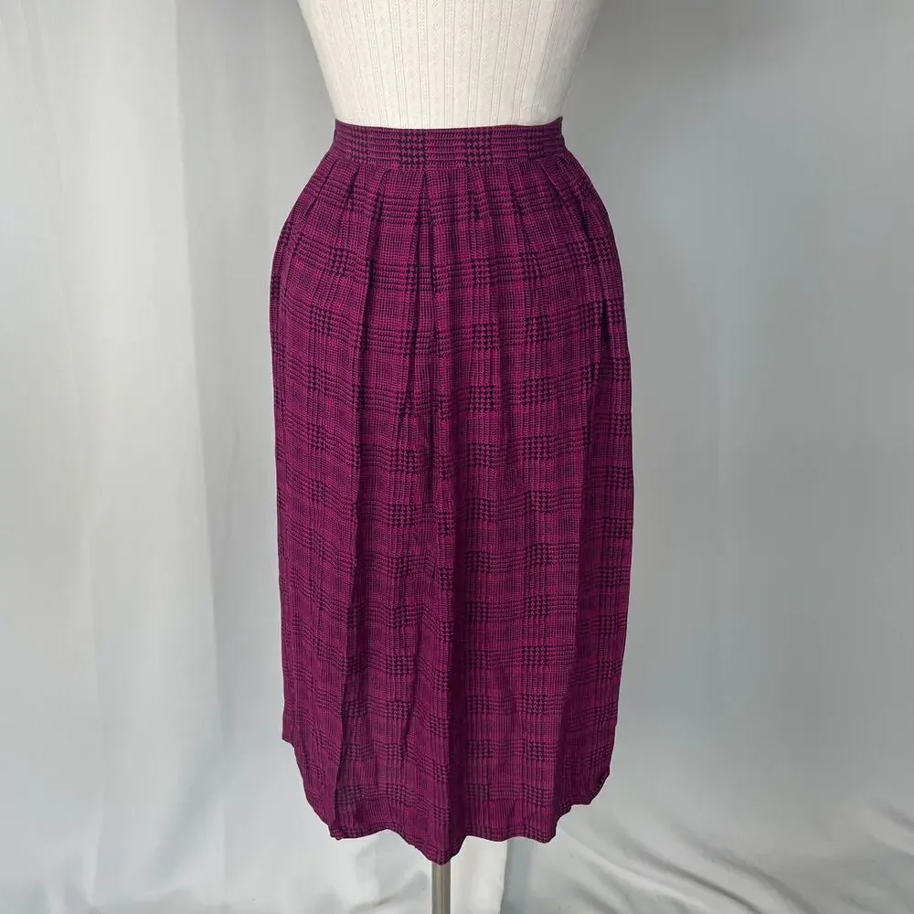 Vintage Pleated Skirt Size 8 Burgundy Black Houndstooth Midi Preppy Academia 90s